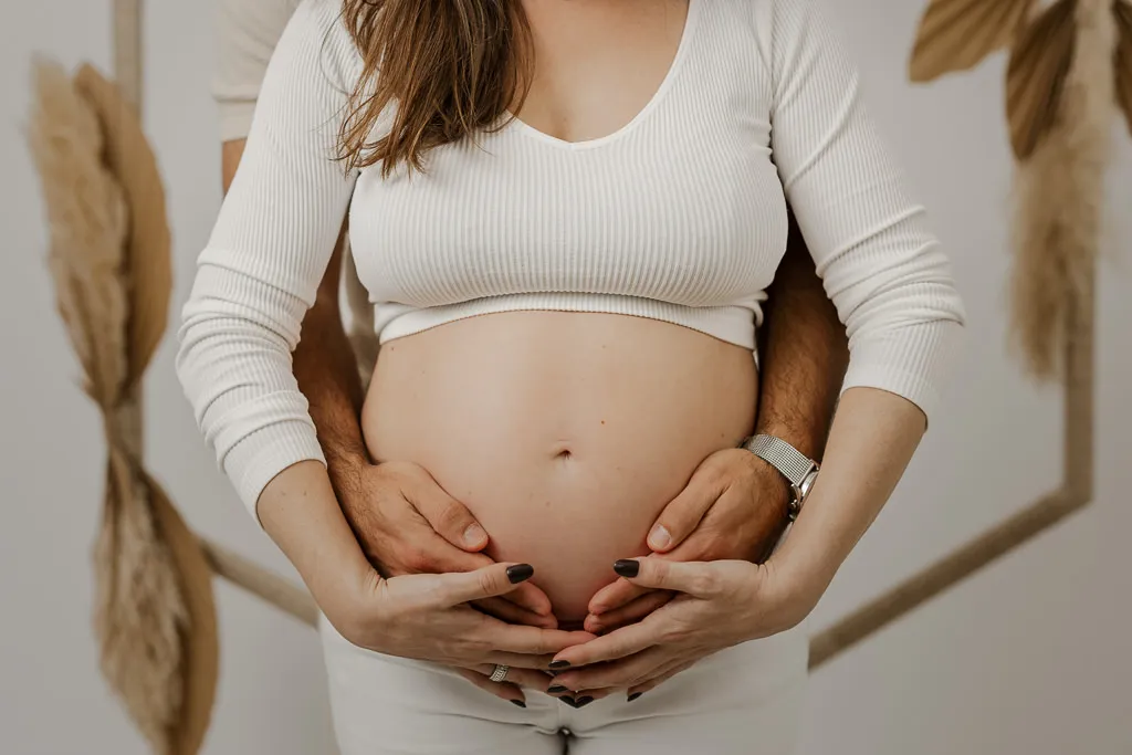 Foto Estudio Embarazo - Fotografías de Embarazadas en Estudio